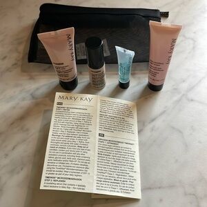 New Mary Kay Timewise mini set with bonus Extra Emollient Night Cream